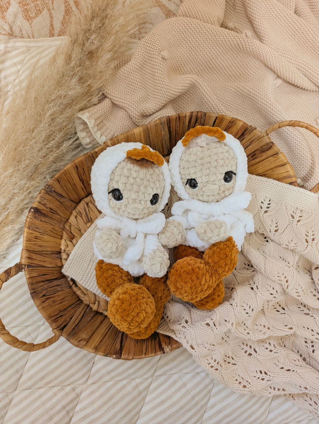GOOSE PUMPKIN DOLL